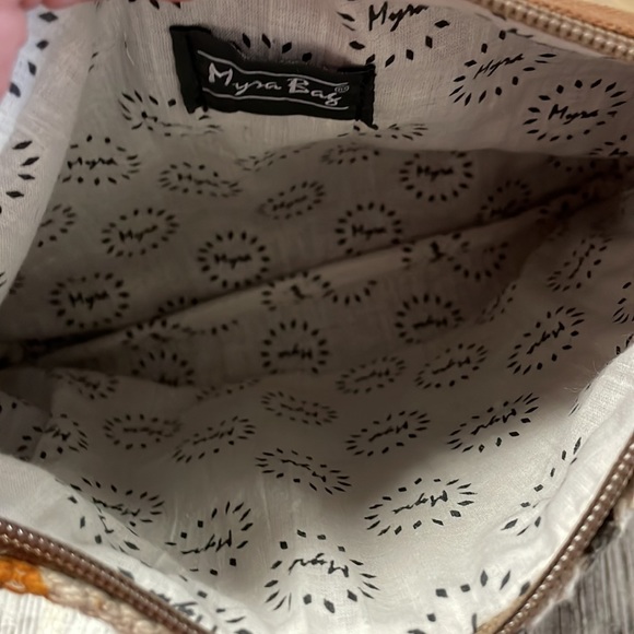 Myra Bag Second Impression Pouch Faux Leather & Fur Clutch Bag new condition - Picture 5 of 7